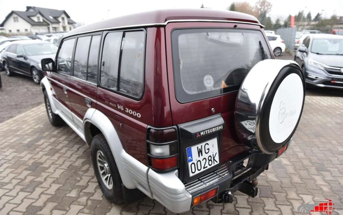 Mitsubishi Pajero cena 33900 przebieg: 243573, rok produkcji 1993 z Krapkowice małe 301
